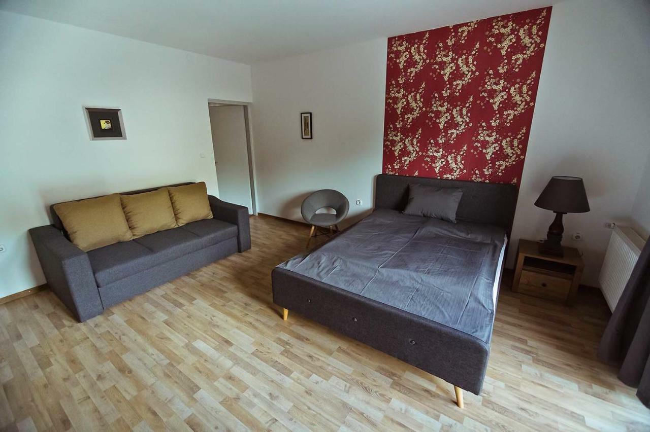 Koi Apartman Balatonalmádi Екстериор снимка